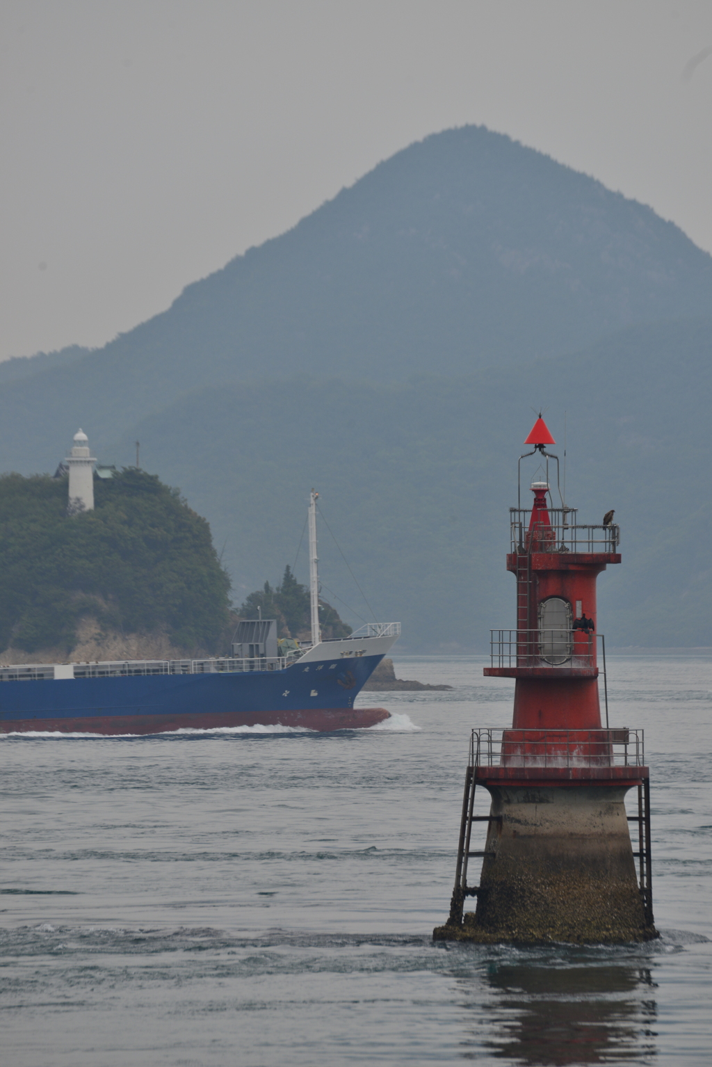 赤灯台と海峡　⑤。。。！