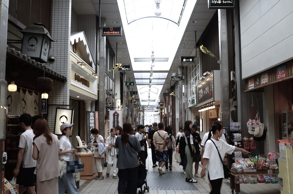 賑わう道後温泉　②。。。！