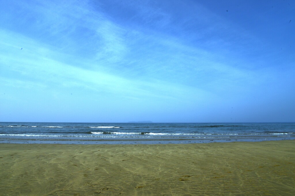 春の海．．さざ波の音。。。！