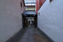 裏通り　④。。。！