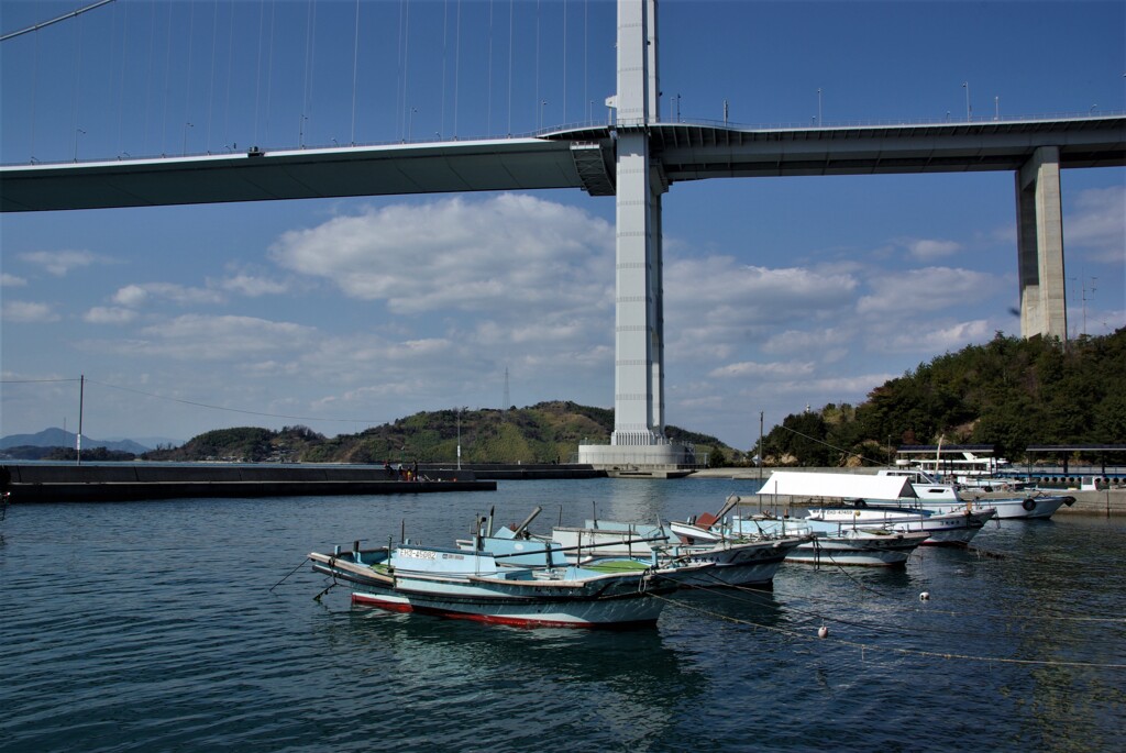 大橋のある風景　①　。。。！