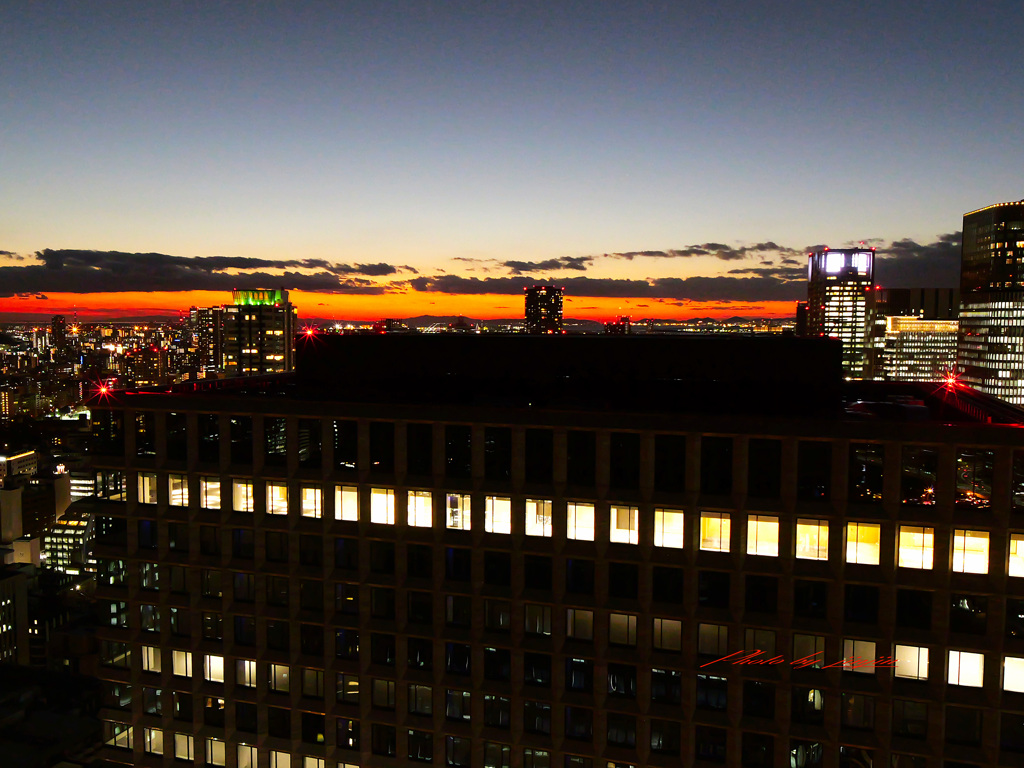 「淀屋橋スカイテラス」からの夜景-2