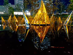 かがり火のモニュメント-2