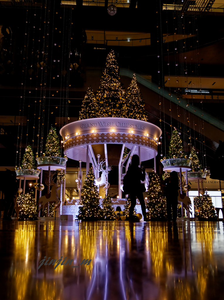 グランフロント大阪のクリスマスツリー5