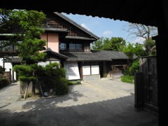 半六庭園