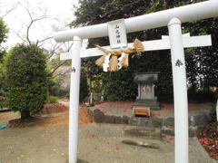 山之神社