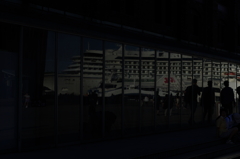 夕の影