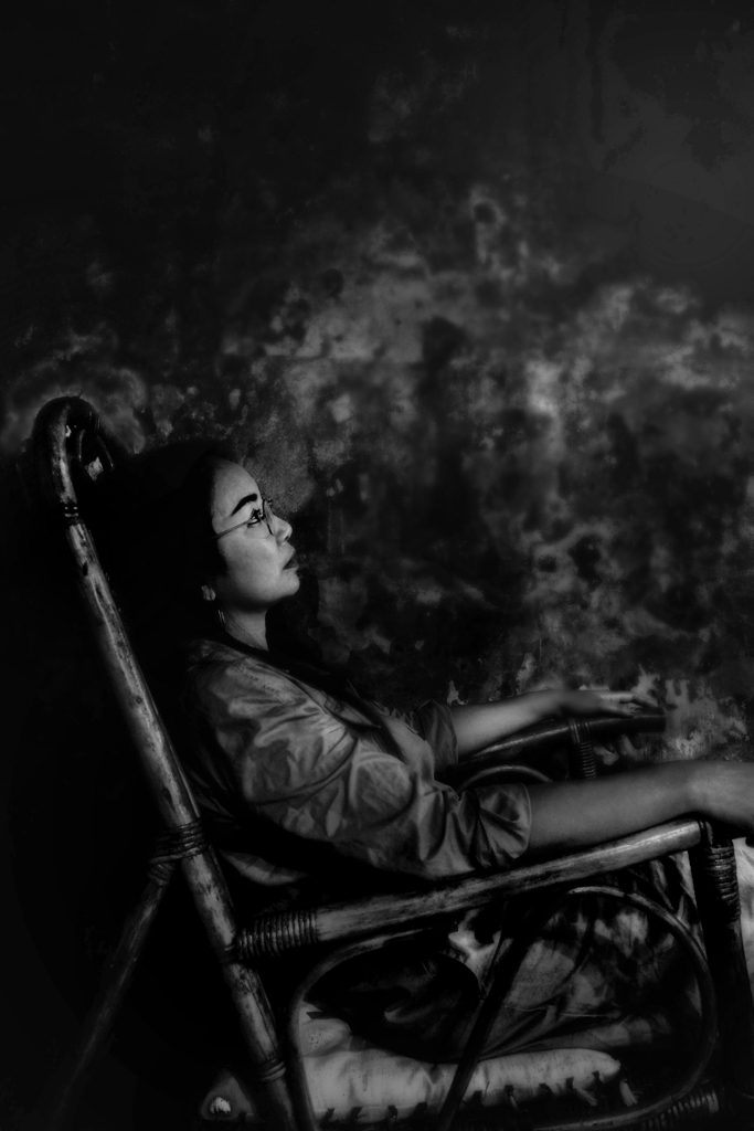 ＳＥＥＩＮＧ　ＴＨＥ　ＩＮＶＩＳＩＢＬＥ　