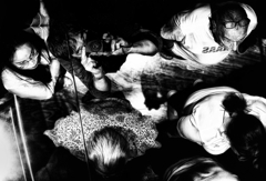 ＩＮ　ＴＨＥ　ＢＯＸ　