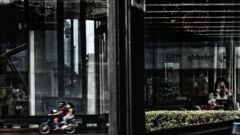 ＯＶＥＲ　ＣＯＦＦＥＥ　　