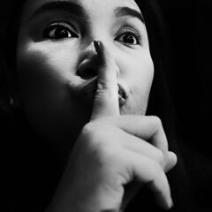 Shhh !　SHIN SHIN  IS  A GENIUS.　Shhh !　