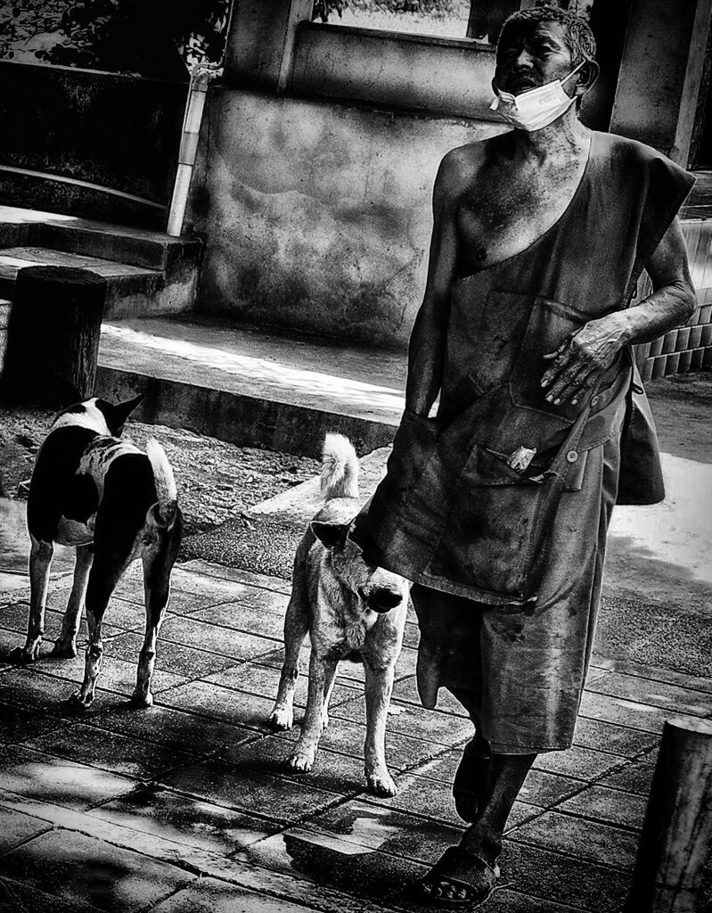 ＬＩＦＥ　ＩＳ ．．．　　    