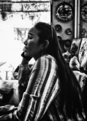 ＬＯＮＧ　ＨＡＩＲ　