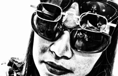 ＷＨＡＴ　ＴＨＥ　ＨＥＬＬ　