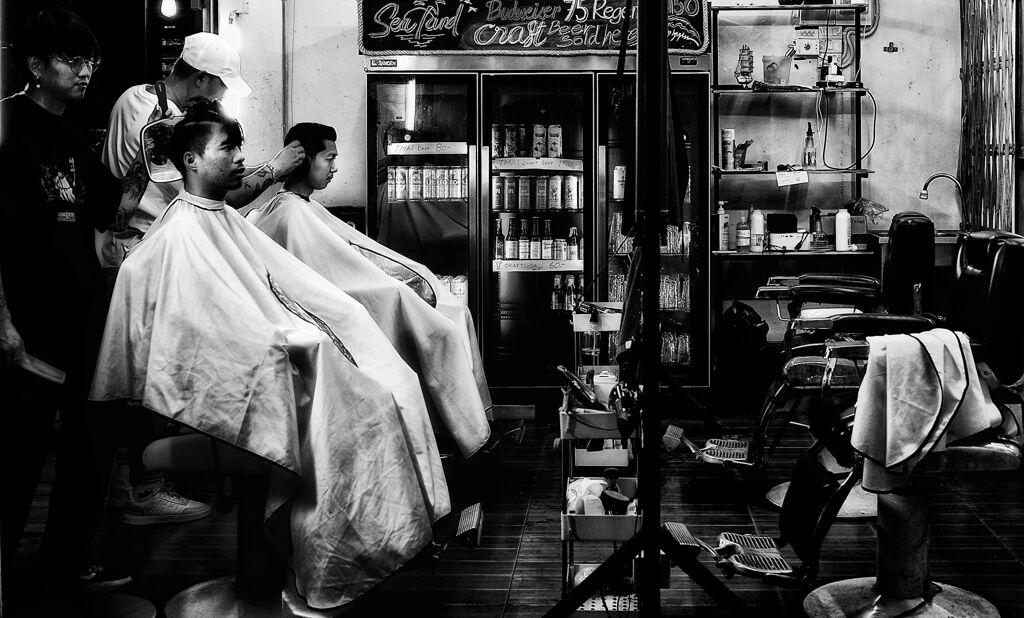 ＢＬＡＣＫ　ＨＡＩＲ　　