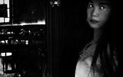 ＬＥＴ’Ｓ　ＯＰＥＮ　ＴＨＥ　ＮＥＸＴ　ＤＯＯＲ　