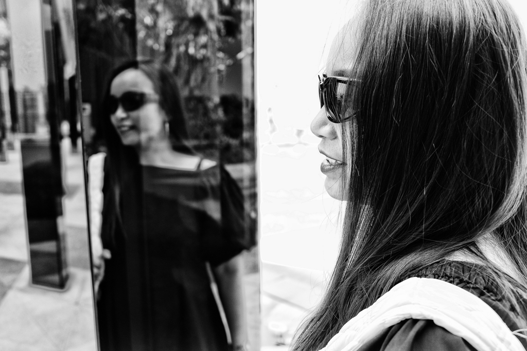 ＢＬＡＣＫ　ＬＡＤＹ　ＷＨＩＴＥ　ＢＡＧ　　