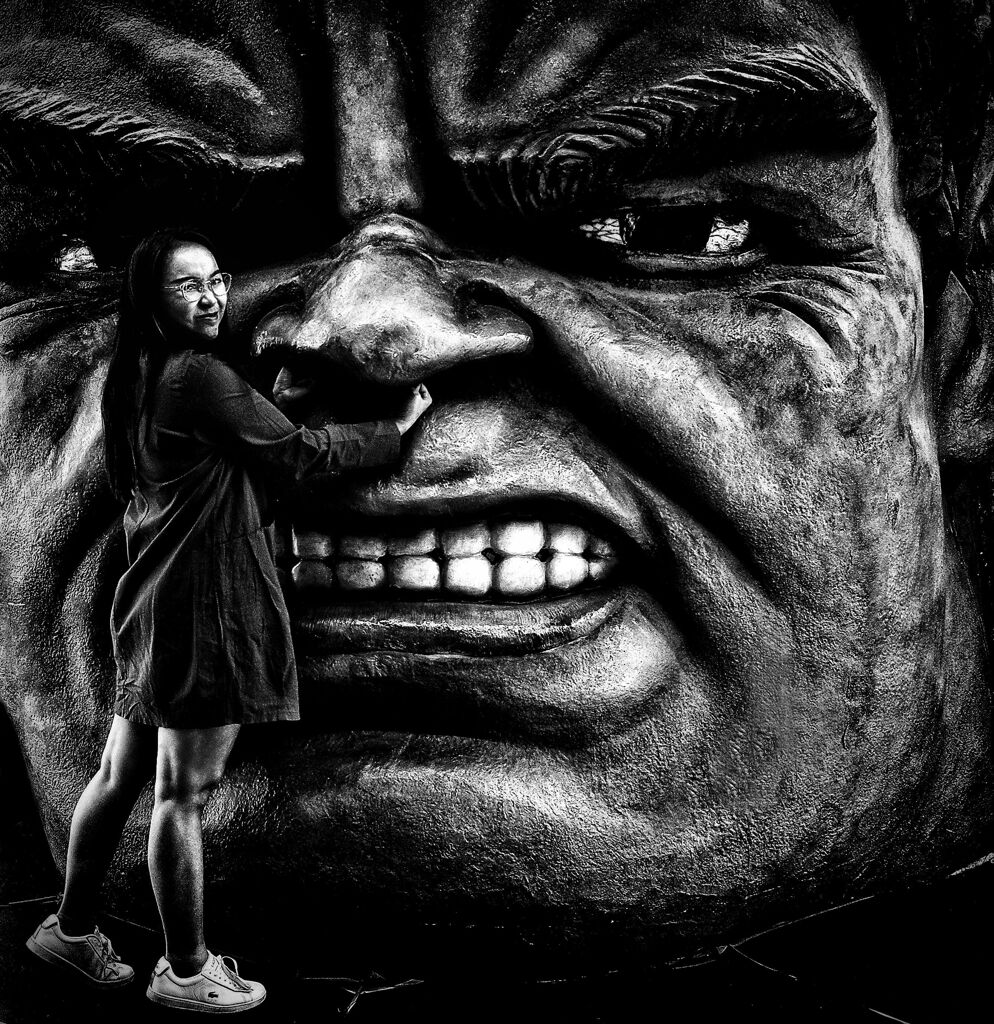 The HULK lost !　The LADY win !!!　　