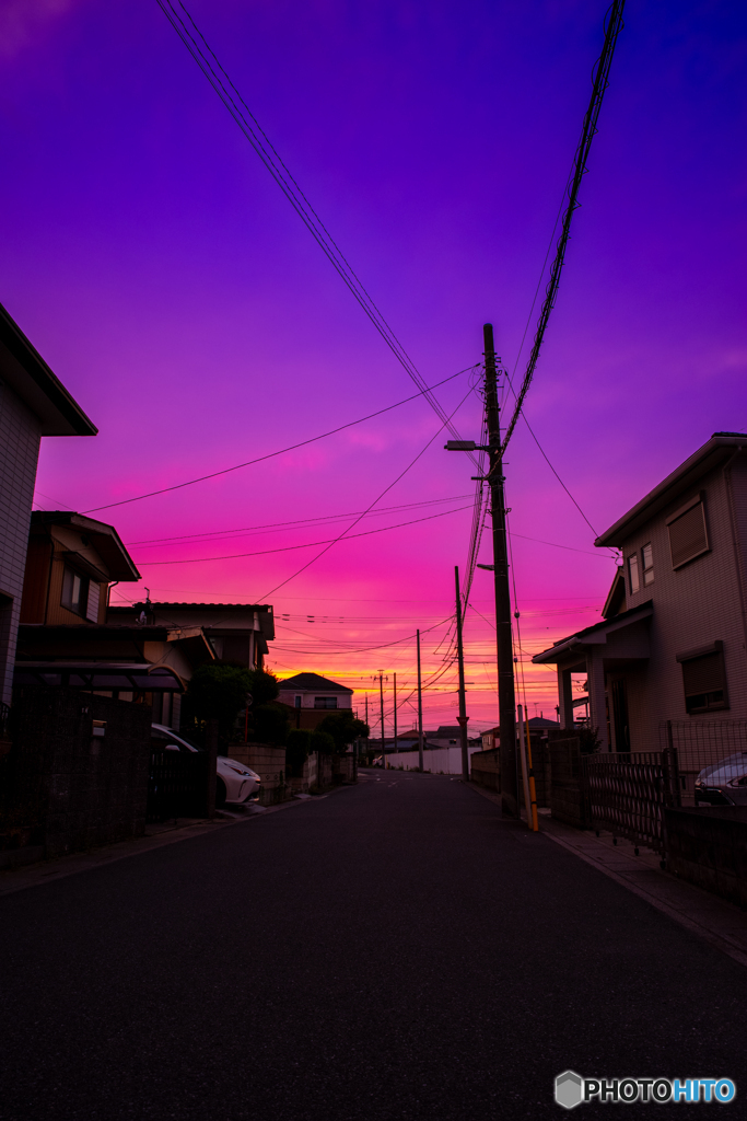夜泣きそばが食べたくなるような夕暮れ