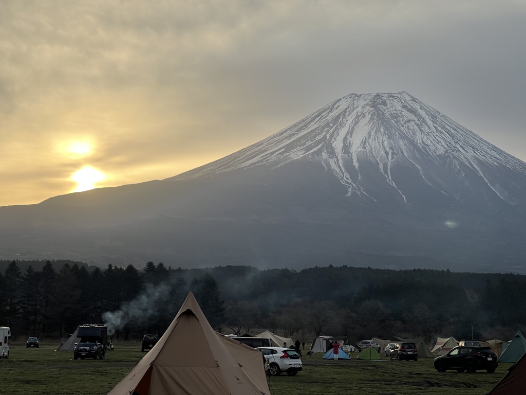 ふもとっぱらの日の出