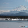 精進湖雪景色