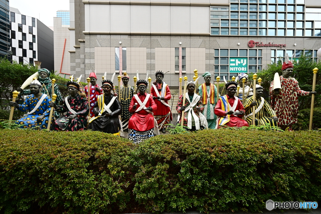 モニュメント３