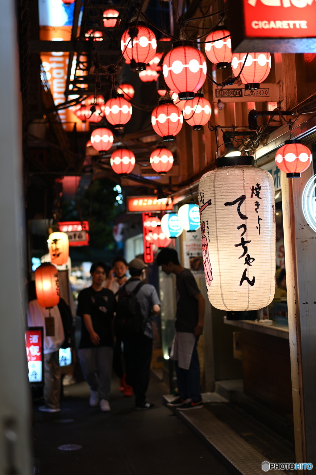 ハーモニカ横丁の提灯