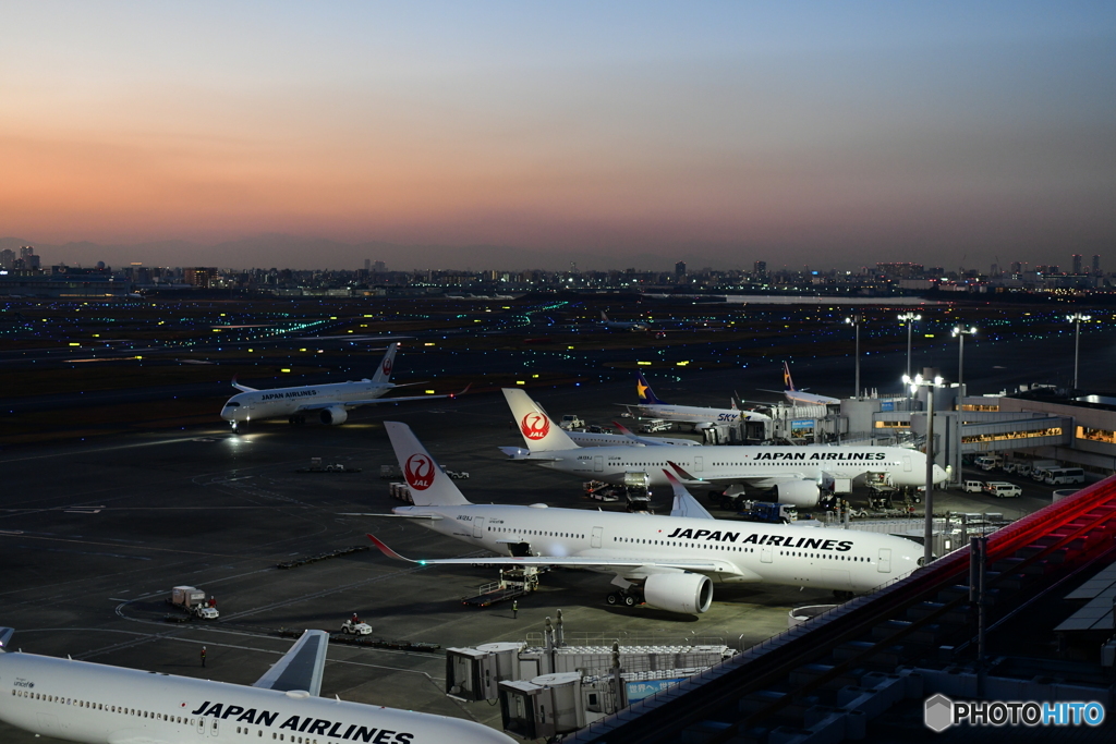 夕刻の出発
