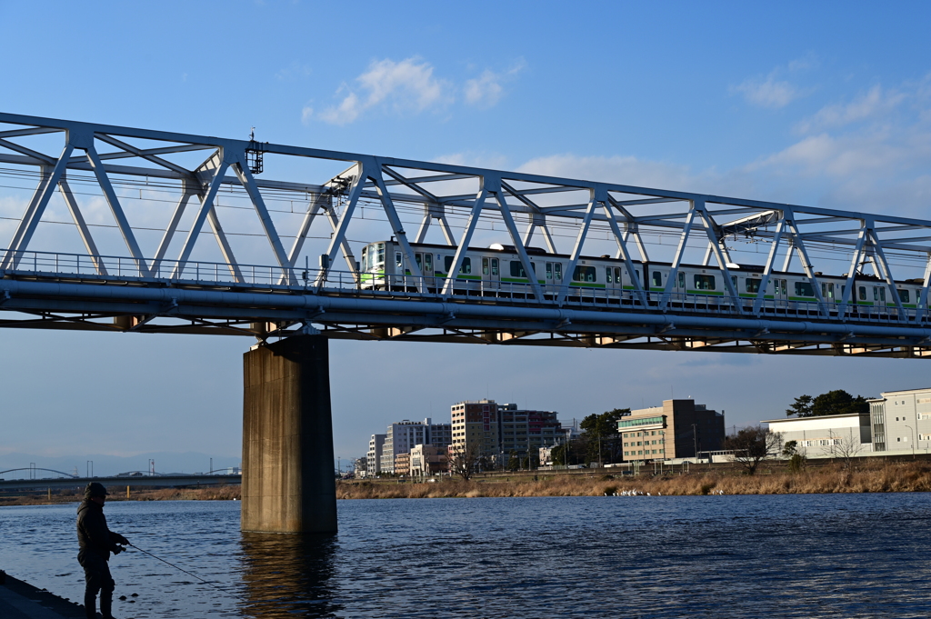 多摩川 稲田堤付近