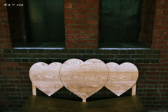RED BRICK bench