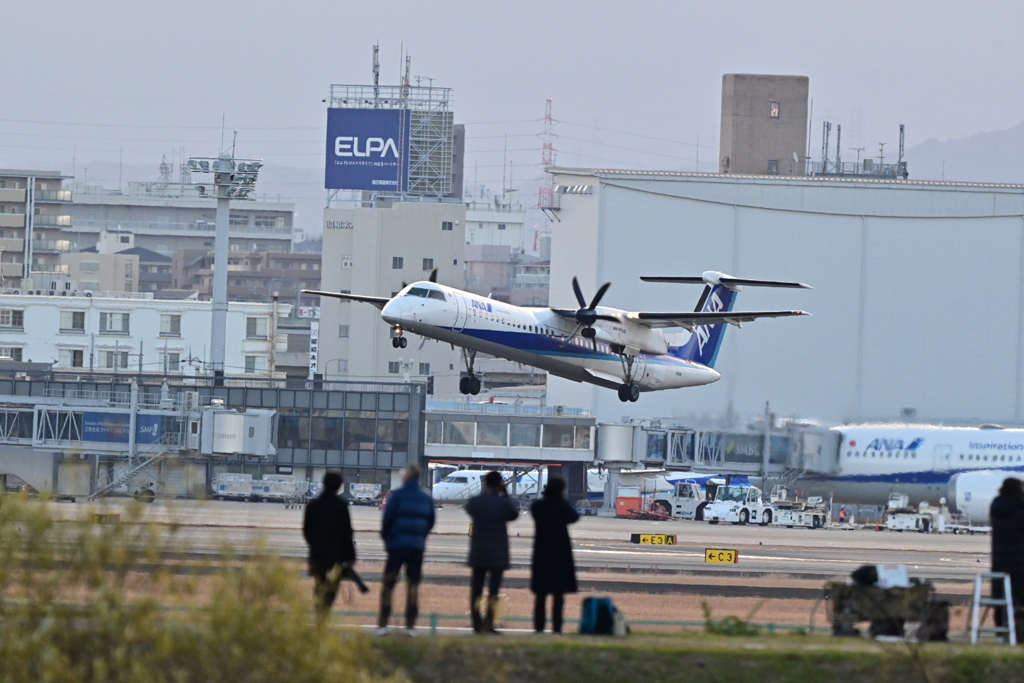 ボンバルディア