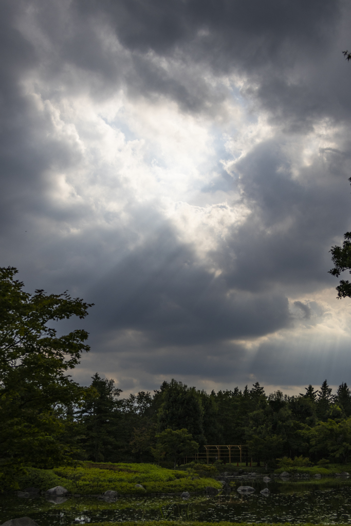 穴あき雲