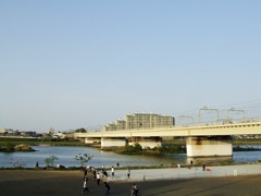 多摩川河川敷