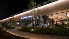 Nakanoshima Night Walkng ＜＜大阪中之島美術館、、、横＞
