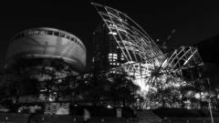 Nakanoshima Night Walkng ＜国立国際美術館＞