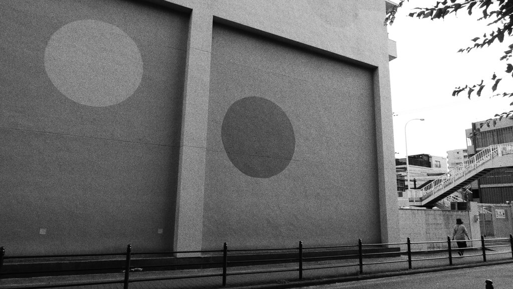 Wall 02
