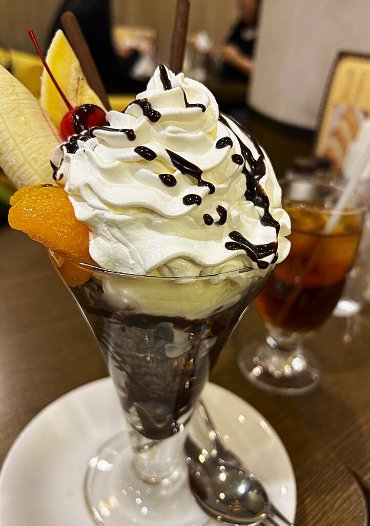 チョコレートパフェ