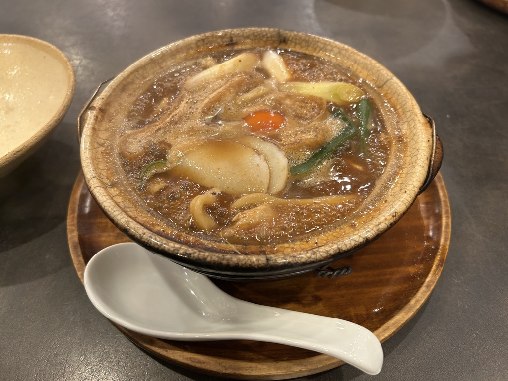 味噌煮込みうどん