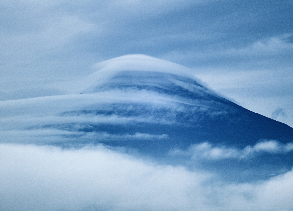 富士朝景