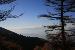 遥かな山並み