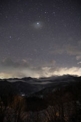 夜明け前の蒼天