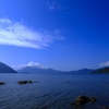 夏の湖