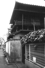 朽ちゆく遺構