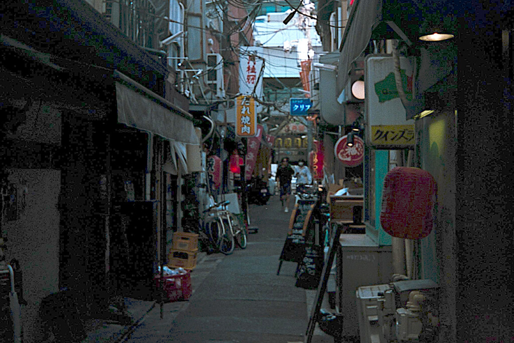 暮時の路地