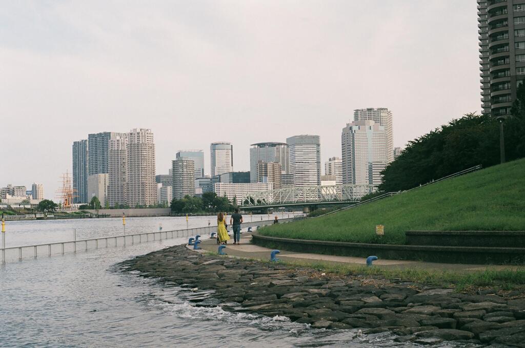 パリ広場　佃島