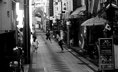 ボール遊び