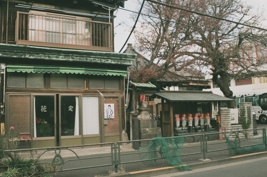 六地蔵のいる風景