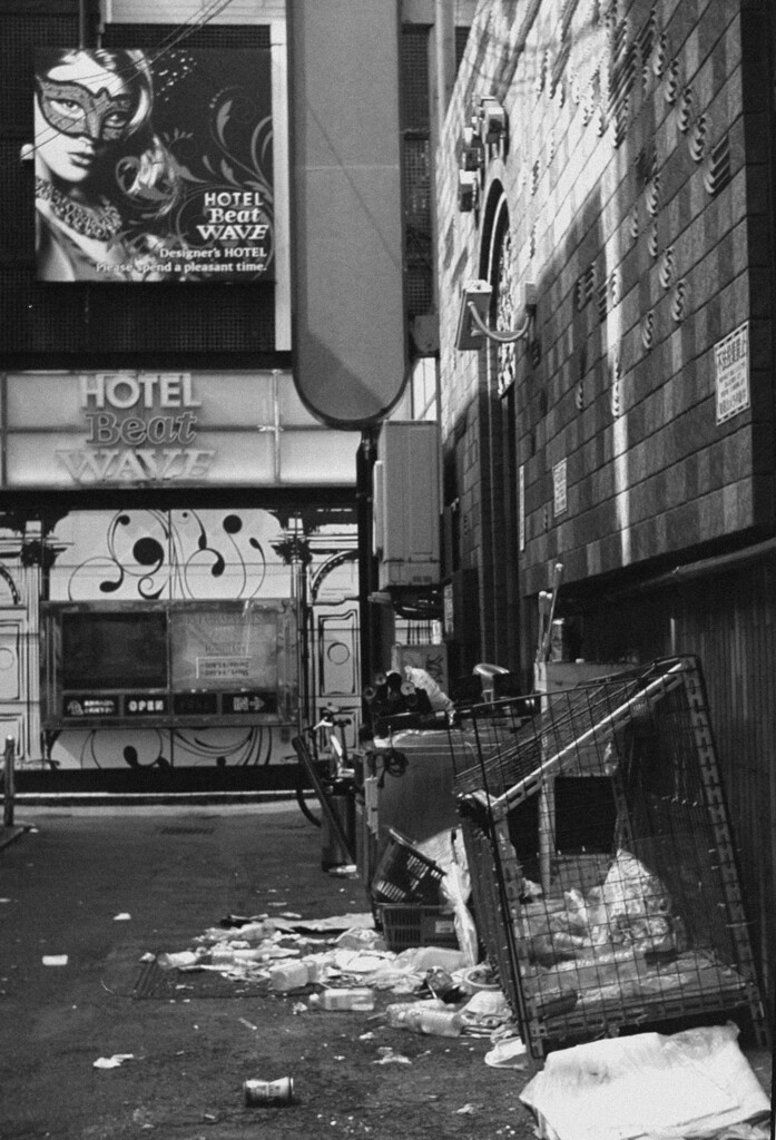 仮面の都市