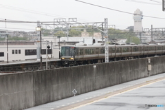 雨の明石駅