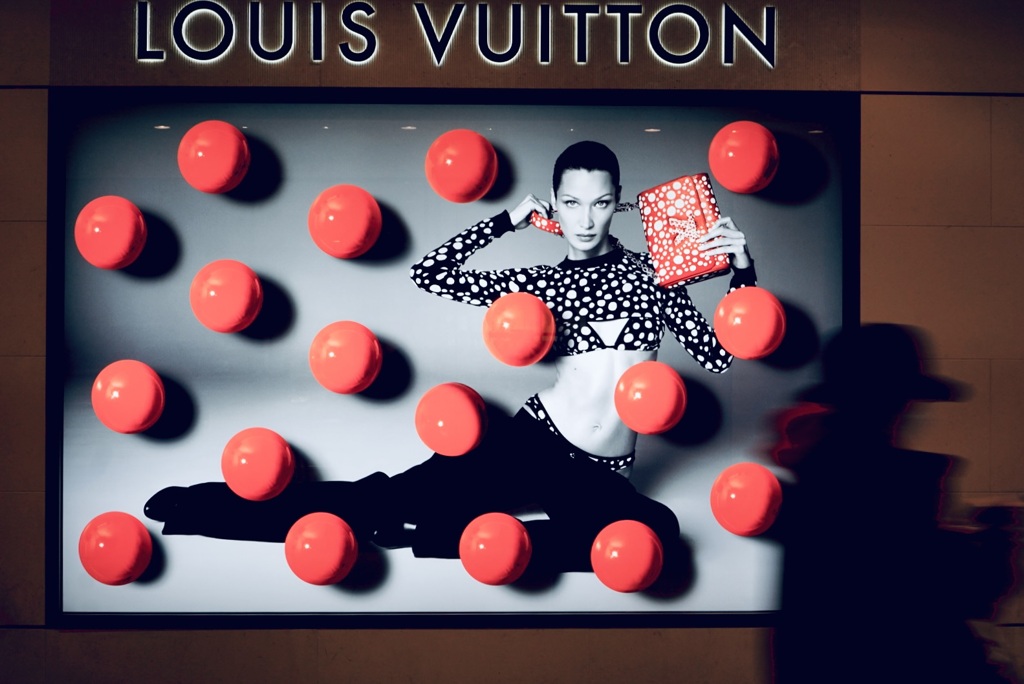 LOUIS VUITTON